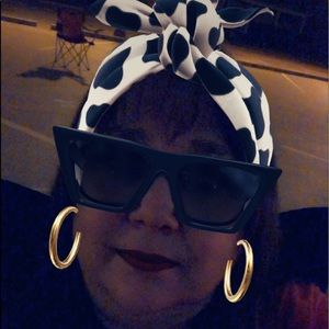 Meet your Posher, Johnna